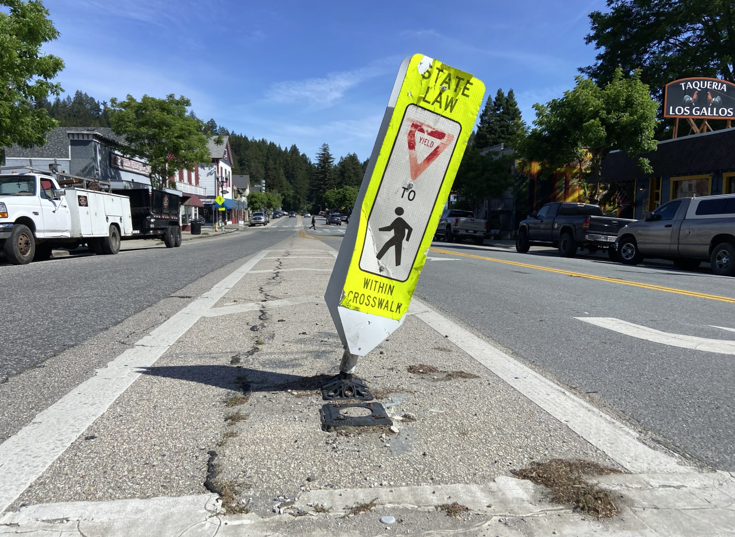 Smashed Median Sign