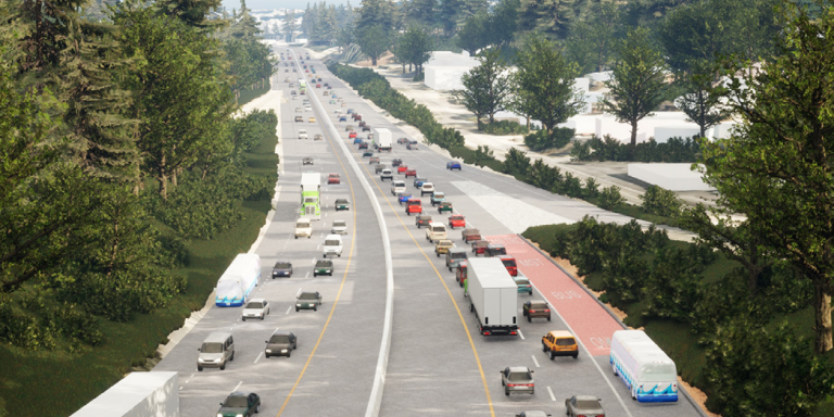 bus-on-shoulder-2023-768x494